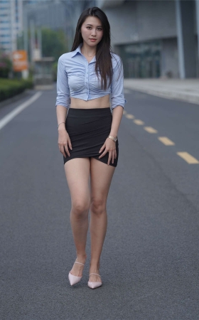 魅力衬衫短裙