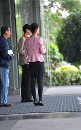 酒店门面的职工黑丝美眉第二波