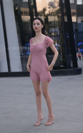 高颜值大长腿，爱了吗