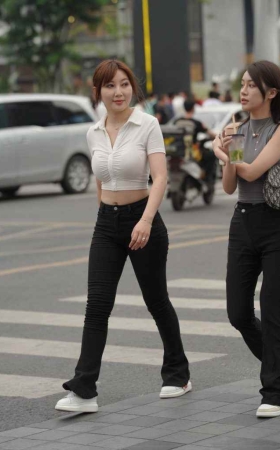  温婉气质黑白搭配 [39P-477MB]