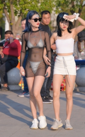 性感小美人