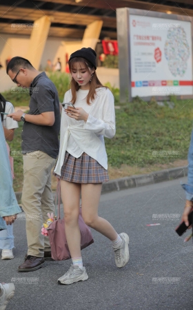 可爱系女生 [15P]