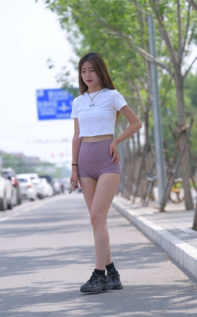 一始街拍作品 - 只有花知晓