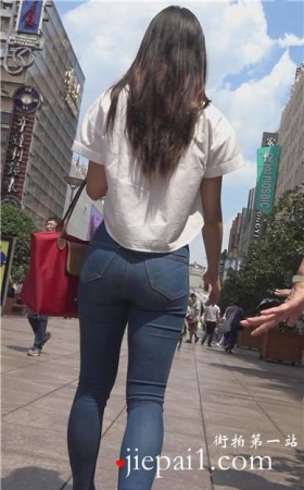 4k-紧身蓝牛美女好身材，陪老妈逛街难得的孝顺 [3.14 GB]