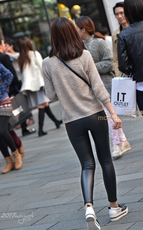 咔喳2017.03.19街拍300（17p) [17P]