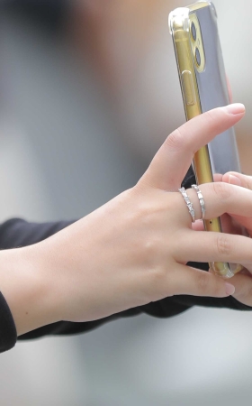 可爱的女孩 [24P]