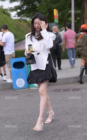 她，给我的感觉真好~ [16P]