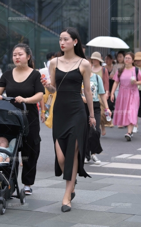 性感黑裙 [22P]