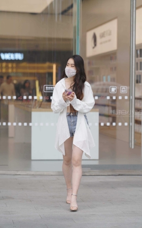 [凯恩专区] 大长腿美女 【图片➕视频】<font color=red> [10P]</font>