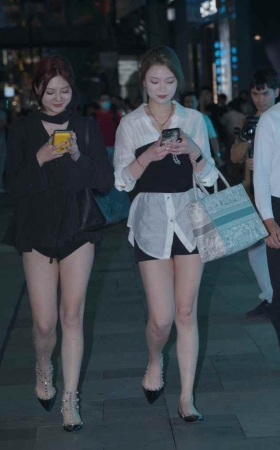 黑白搭配姐妹 [212P-2.62GB]