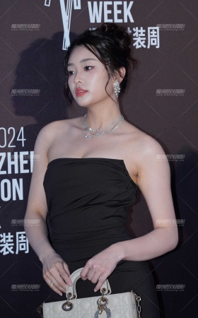 魅 [10P]