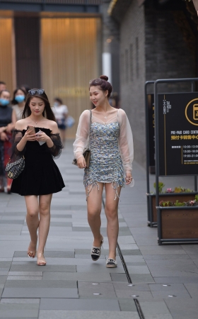 20613-13+35/美女俩闺蜜