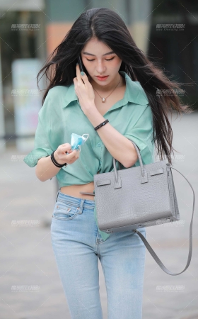 浅蓝牛小姐姐 [18P]