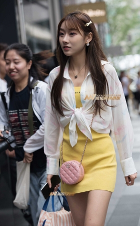 吃东西的小姐姐 [12P]