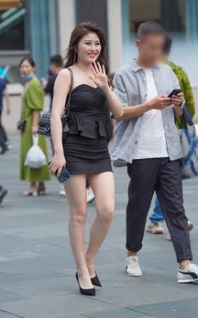 白皙 韵味