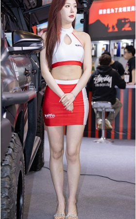 包屯车模美女(18P)