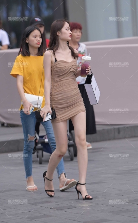 夏日de性感美腿高跟小姐姐 [21P]