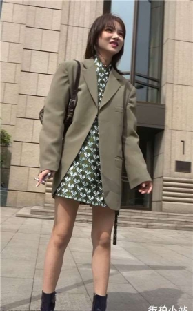 模特范气质街拍美女