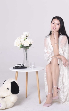 自带仙气的蕾丝裙—小敏