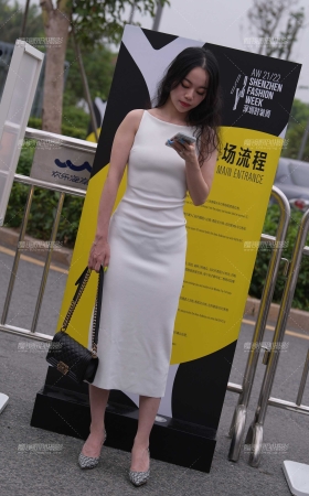 性感的包臀裙小姐姐，搭讪了~ [16P]