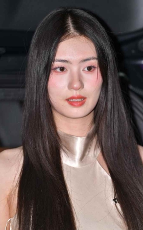 丝质长裙周周酱 [59P-1.32GB]