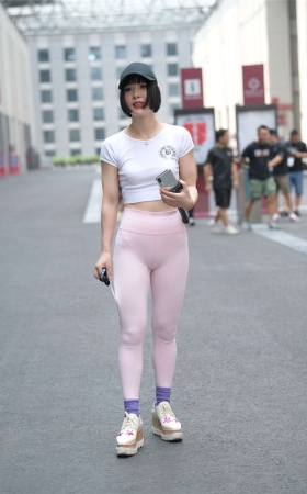 运动装美好身材