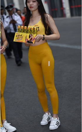 长腿紧身裤模特美女(148P)