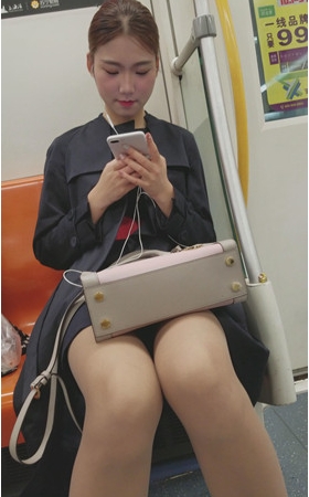漂亮的肉丝美女