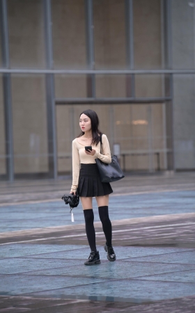 丝袜女孩
