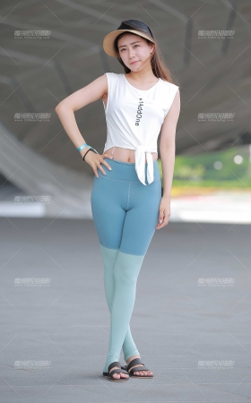 瑜伽健身小姐姐 [22P]