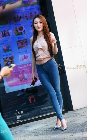 咔喳赛2  紧身牛仔俏佳人 [30P]
