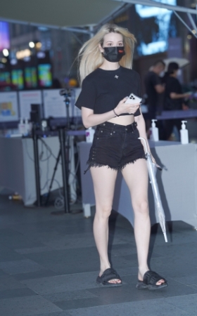 热裤美腿