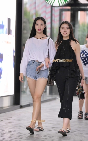 B100、仙女气质，长发飘飘 [19P]