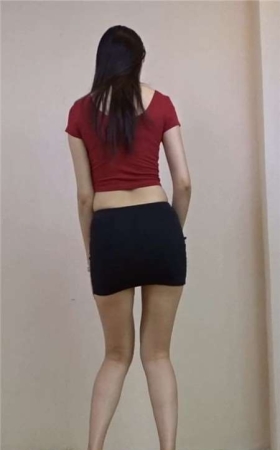 红T恤超短裙高跟鞋模拍美女热舞横屏+竖屏 [997 MB]