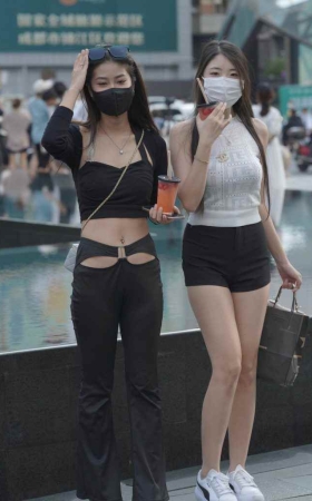 青春靓丽姐妹花 [134P-1.37GB]