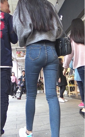 牛仔紧身裤长腿小姐姐