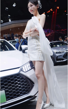 中式风美女