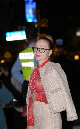 知性魅力肉丝 [128P1V-3.44GB]
