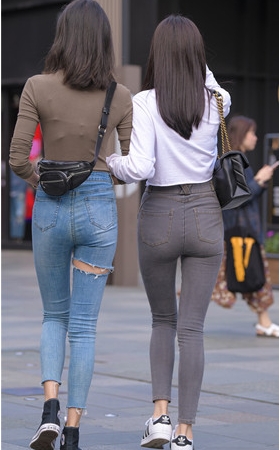 （套图）两个灰蓝牛仔妹(82P)