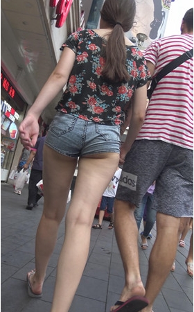 灰色热裤国外妹子