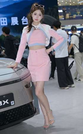可爱姑娘美腿