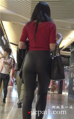 4k-超级美臀红衣皮裤大美女 [1.82 GB]