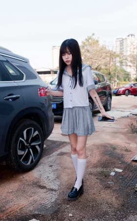 御风★日系JK绝对领域郊游少女 【套图+视频】<font color=red> [10P]</font>