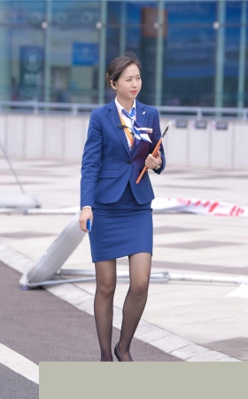 气质黑丝白领美女3A1386[822M]