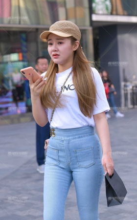 清纯紧牛MM [22P]
