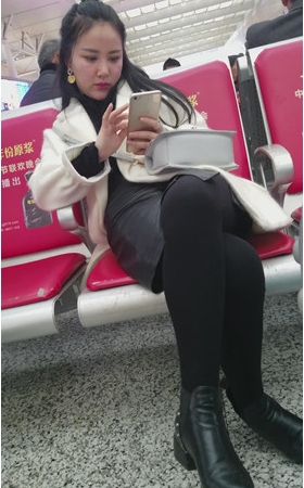 黑色丝袜小姐姐