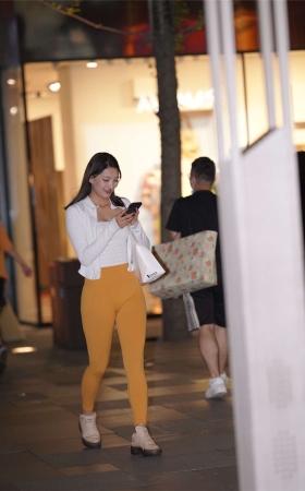 活力瑜伽姐妹