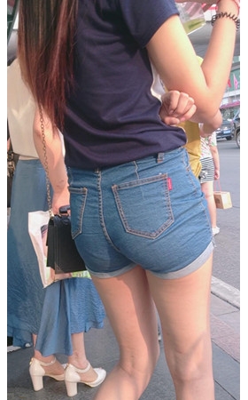 蓝牛小妹