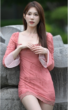 连体包臀裙美女(82P)