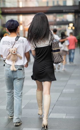 美得出众 [22P]